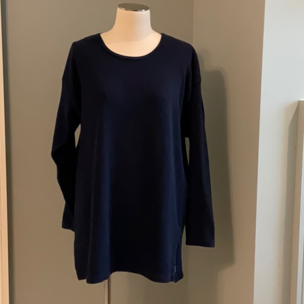 Navy long sleeve sweater by Bayou wear